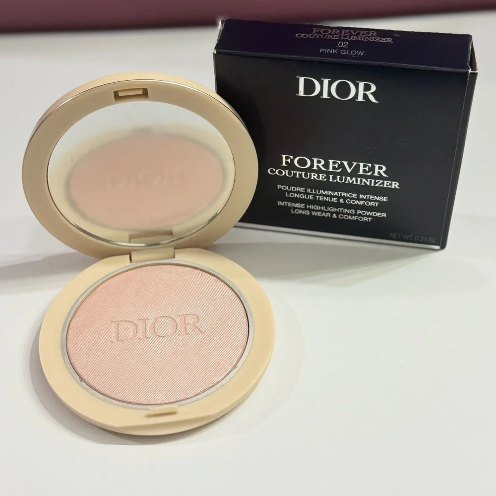 Dior Forever Couture Luminizer in Shade 02 Pink Glow